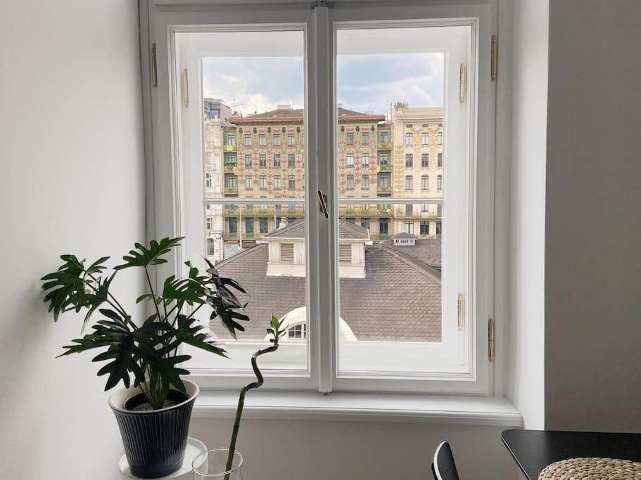 Stylish Designer Apartment At The Center Of Vienna Naschmarkt Dış mekan fotoğraf